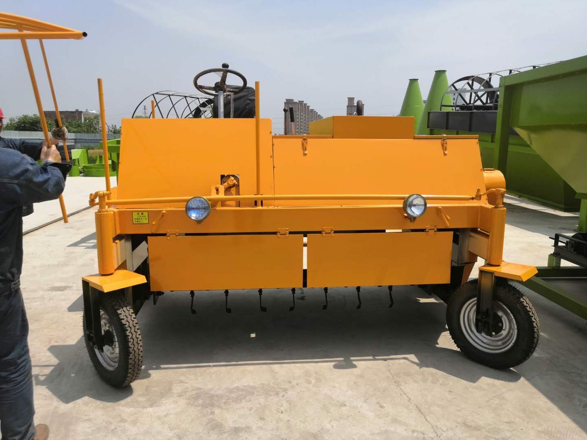 Walking Compost Turner (Self-Propelled) - detail 2